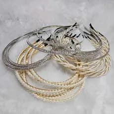 Kit  6  Tiaras de Luxo com Pérolas e Strass – Brilho e Elegância