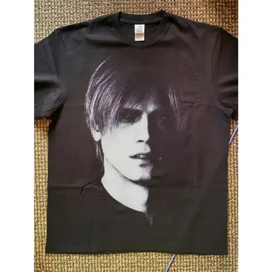 Camiseta Streetwear Oversized Game Resident Evil Leon Estampada Y2K Gótica Alternativa Estilosa Swag Boy Premium
