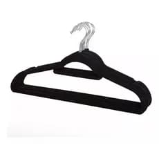 kit 10 cabides slim veludo preto, cabides antideslizantes