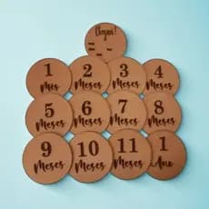 Kit 13 Plaquinhas Mesversário em MDF – Meses do Bebê – Aniversário e Decoração em Madeira