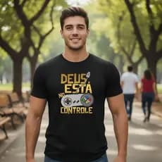 Camiseta Masculina Streetwear 100% Algodão Estampada Deus no Controle Camisa Unissex Premium