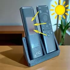 Suporte de Mesa p/ Controle TV c/ Carregamento Solar — BU8000 Samsung — Black Piano