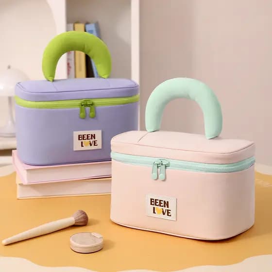 Ru Hui novo estilo Marshmallow mundo capa saco de armazenamento saco de armazenamento de cosméticos portátil grande capa