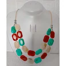 Colar feminino - diversos: vibrantes e coloridos - cordão e resina - cores da moda