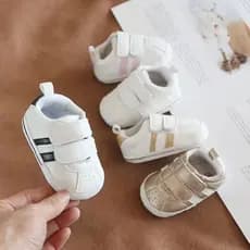 Moda Bebê Recém-Nascido Sapatos Esportivos Da Criança Infantil Crianças Menina Menino Sola Macia Tênis De Couro Do Plutônio Berço De Calçados