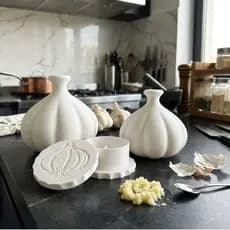 Kit Moedor E Porta Alho Decorativo Plástico Pla Ecologico Branco