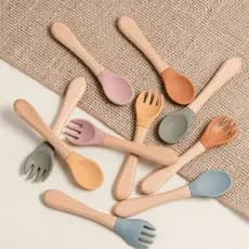 Kit Talher Infantil Garfo E Colher De Bambu Com Silicone