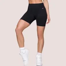 short microfibra preta academia cintura alta feminina brechó usado