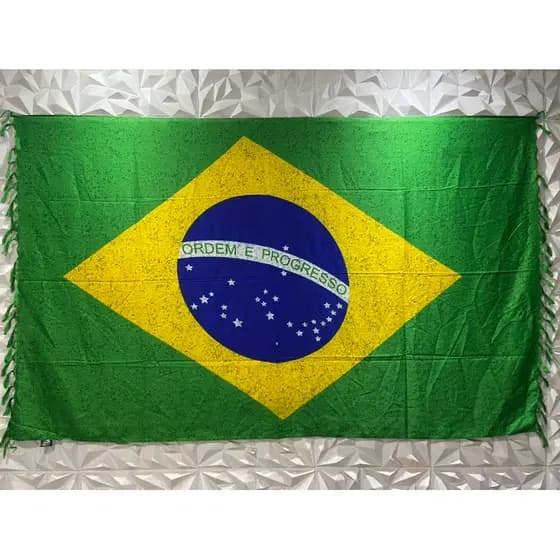 Canga de Praia Saida de Praia Bandeira do Brasil Ordem e Progresso Verde Detalhado Lotus Poliéster
