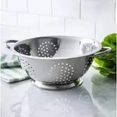 ESCORREDOR DE MACARRÃO MASSA LEGUMES COM ALÇA - INOX 28 CM