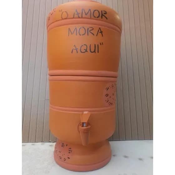 Filtro de Barro Pintado O amor mora aqui 8L 1V