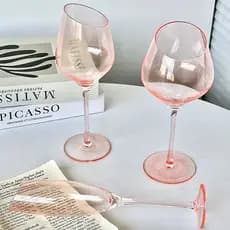 Taça de vinho tinto de estilo europeu, luxo discreto, com corpo volumoso, taça de cristal, taça grande para vinho bordea