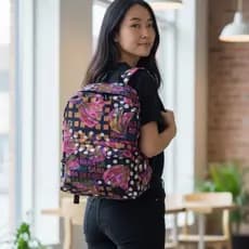 Mochila Escolar e de Viagem Unissex Estampada Grande e Colorida – Novidade Imperdível
