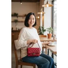 Bolsa Feminina Matelassê media com Corrente e Alça Ombro
