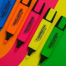 Kit com 5 marca texto cores firmes e vibrantes, papelaria fofa