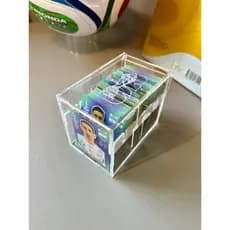 Caixa para Figurinhas da Copa 2026 em Acrílico Transparente Porta Cards Colecionáveis e Cromos