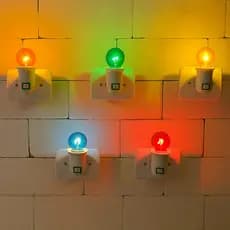 Abajur de tomada - LÂMPADAS COLORIDAS - Luz noturna soquete E27 - Ideal para quarto INFANTIL!