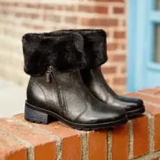Bota Pegada Feminina 281495 Cano Curto Couro Forrada