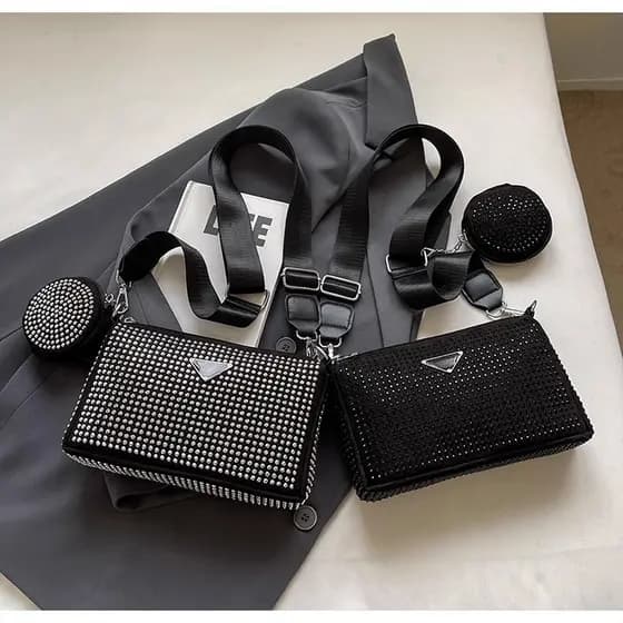 Bolsa Feminina Pequena Transversal Alça de Corrente Prata Brilho  com mini carteira-1004