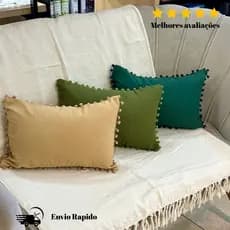 2 Almofadas Retangular Baguete Cheia com Pompom Sofá Cama Poltrona