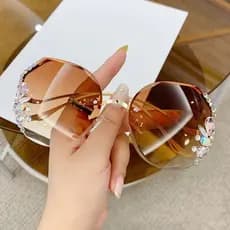 Óculos de sol femininos com armação de diamante e sem aro