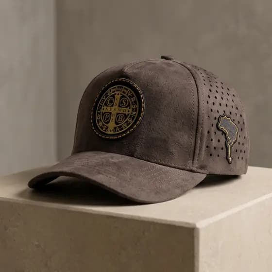 Boné Trucker Country Religioso Medalha Catolico São Bento Fitão Snapback Aba Curvada Ajustavel Premium