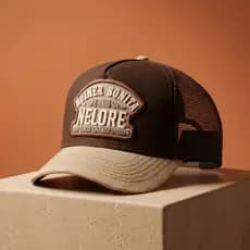 Boné Trucker Country Frases Natanzinho Mulher Bonita E Gado Nelore Só Tem Quem pode Aba Curva Tela Respirável Premium