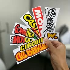 KIT 8 ADESIVOS GRAU ORIGINAL RECORTADO LAMINADO ALTO BRILHO FAMILIA 244 MOTOCANDO DÉ BIKES CASTELO MOTOS MOTUL OSASCORTE