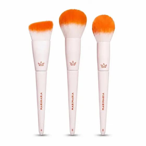 Kit Pincel Mari Maria: Pincel Para Base 01, Pincel Para Pó 03 e Pincel Para Blush 04