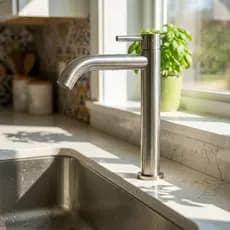 Torneira Alta Para Banheiro E Lavabo Clean Aço Inox 304 Premium 30cm Acionamento 1/4 De Volta Para Cuba De Sobrepor