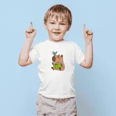 CAMISETA INFANTIL CAPIVARA CAPYBARA PASSARO PASSARINHO LENDO LIVRO CAPY FÉRIAS
