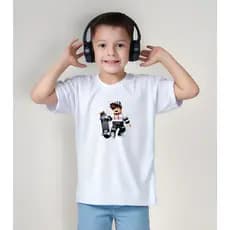 Camiseta Infantil Menino Menina Roblox Skatista Skate Jogo Video Game Roupa Camisa azul rosa branca