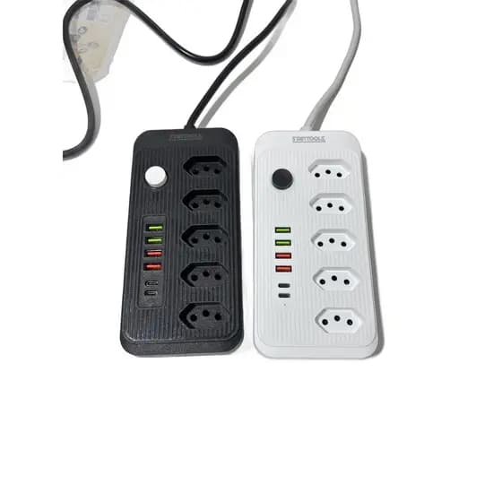 EXTENSAO FILTRO LINHA BRANCO/PRETO 2 MTS C/(5 TOMADAS TRIPOLAR)  4 SAIDAS USB E 2 TIPO C BIVOLT STARTOOLS