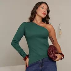 Camisa Feminina Mula Manca ( um ombro só ) Tecido Ribana com Fenda Lateral na Barra