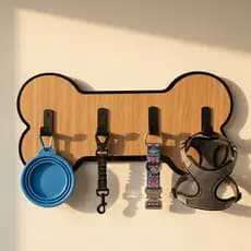 Cabideiro Osso Pet MDF 4 Ganchos Aço Organizador Coleiras e Guias 38x20cm