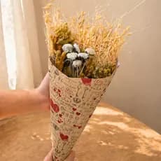 Buquê de Flores Secas/Desidratadas - Tons Neutros