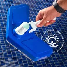 Aspirador de Piscina Manual Limpador Asa delta 8 Esferas 8 Rodas Aspiração Piscina Brustec