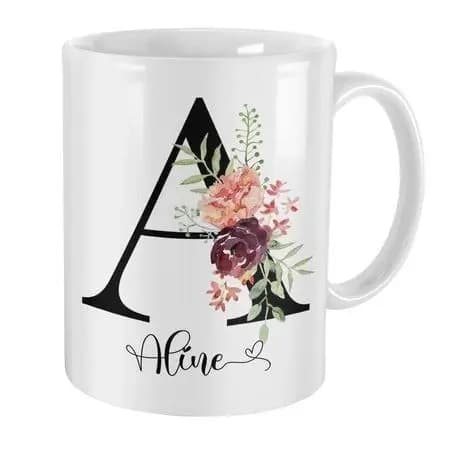 Caneca com Inicial e Nome Alfabeto floral e frase personalizada