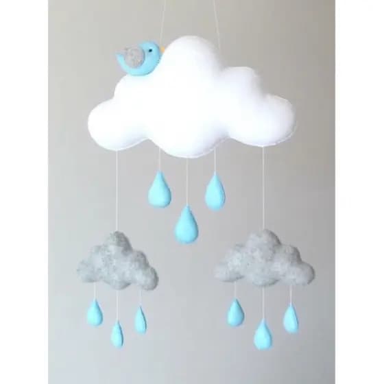 Móbile de berço ou teto chuva de amor em feltro decoração
