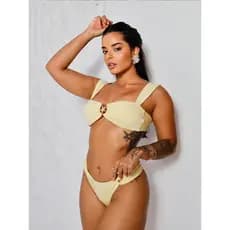Biquíni Lucy Top Oval Alça Estruturada, com fivela dourada bojo removível calcinha estilo borboleta