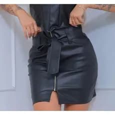 Saia Couro Fake Moda Balada, blogueira