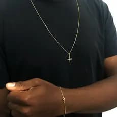 Conjunto Colar Masculino Corrente Veneziana + Pulseira Masculina Banhado a Ouro 18K Com Pingente Cruz Palito