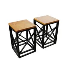 Conjunto de 2 Bancos Estilo Moderno – Madeira e Polipropileno