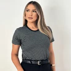 Blusa T-Shirt Minimalista Gola Redonda Retro