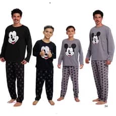 KIT PIJAMA INVERNO PAI E FILHO MICKEY ESTAMPAS DIVERTIDAS INVERNO MANGA LONGA