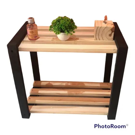 sapateira estilo industrial de pinos para hall de entrada ou cabeceira de cama com uma prateleira suporte para flores e porta retratos decoração de quartos salas e casa MONTADO