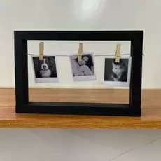 Porta retrato quadro varal preto porta fotos polaroid decoração madeira presente lembrancinhas padrinho casamento