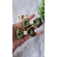 Laço parzinho ou Unidade infantil menina linha verde militar / Oliva e Creme