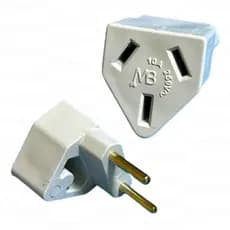 Adaptador Tomada Padrão Antigo Pino Chato Diagonal Tripolar
