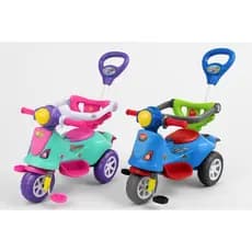 Carrinho De Passeio Triciclo Avespa Motoca com Pedal Apoio de Pé e Haste Empurrador Infantil Maral